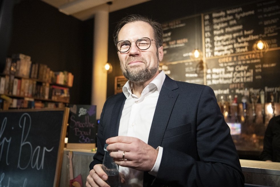 Peter Rahbæk Juel fortsætter som borgmester, selv om Socialdemokratiet har tabt hver fjerde vælger i Odense.