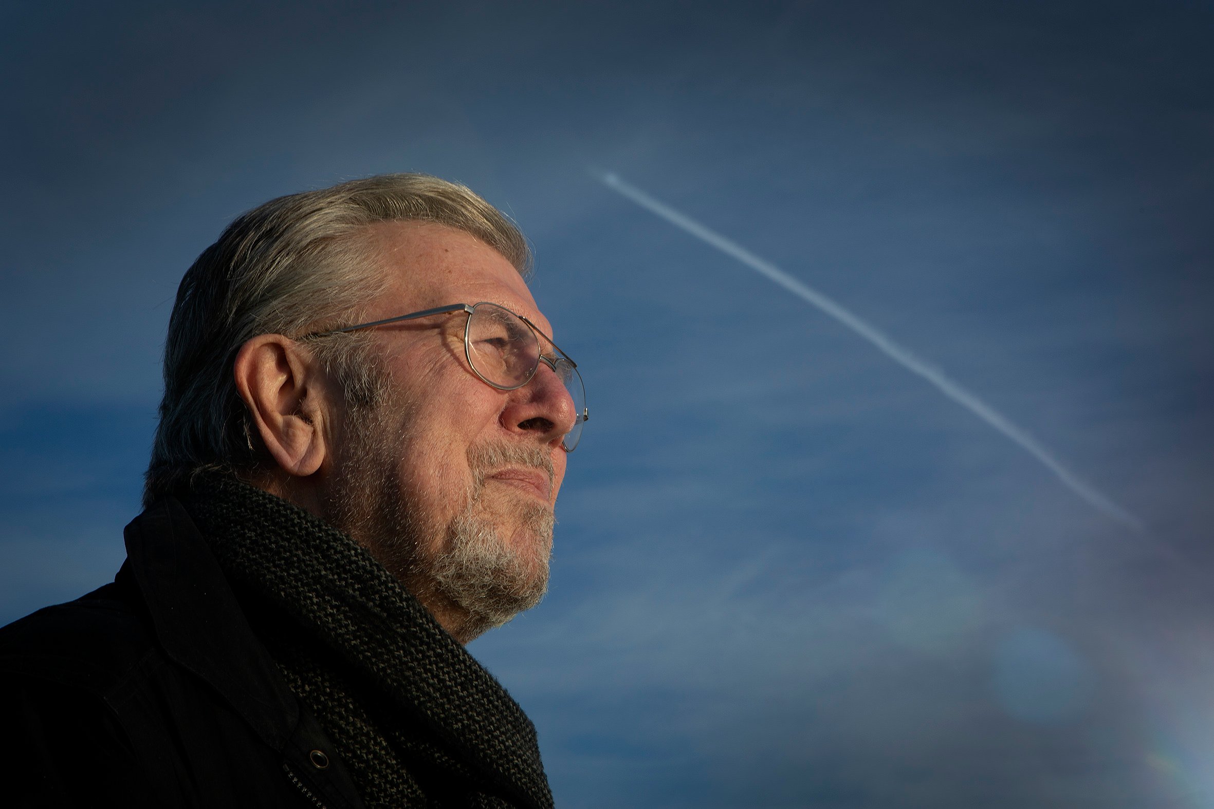 Stefan G. Rasmussen blev på få øjeblikke ophøjet til nationalhelt efter den vellykkede nødlanding i julen for over 30 år siden, men episoden satte også dybe spor.