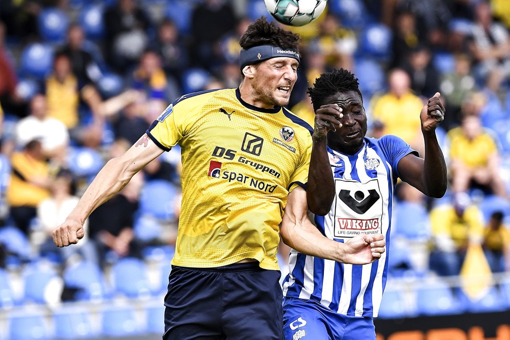 Det skal ikke længere fremgå af Sportects hjemmeside, at pandebånd kan reducere antallet af hjernerystelser.