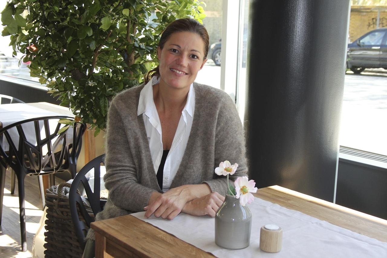 Konditor Mette Blomsterberg skriver på sin Facebook-side, at hun må lukke og slukke sit konditori i Kgs. Lyngby
