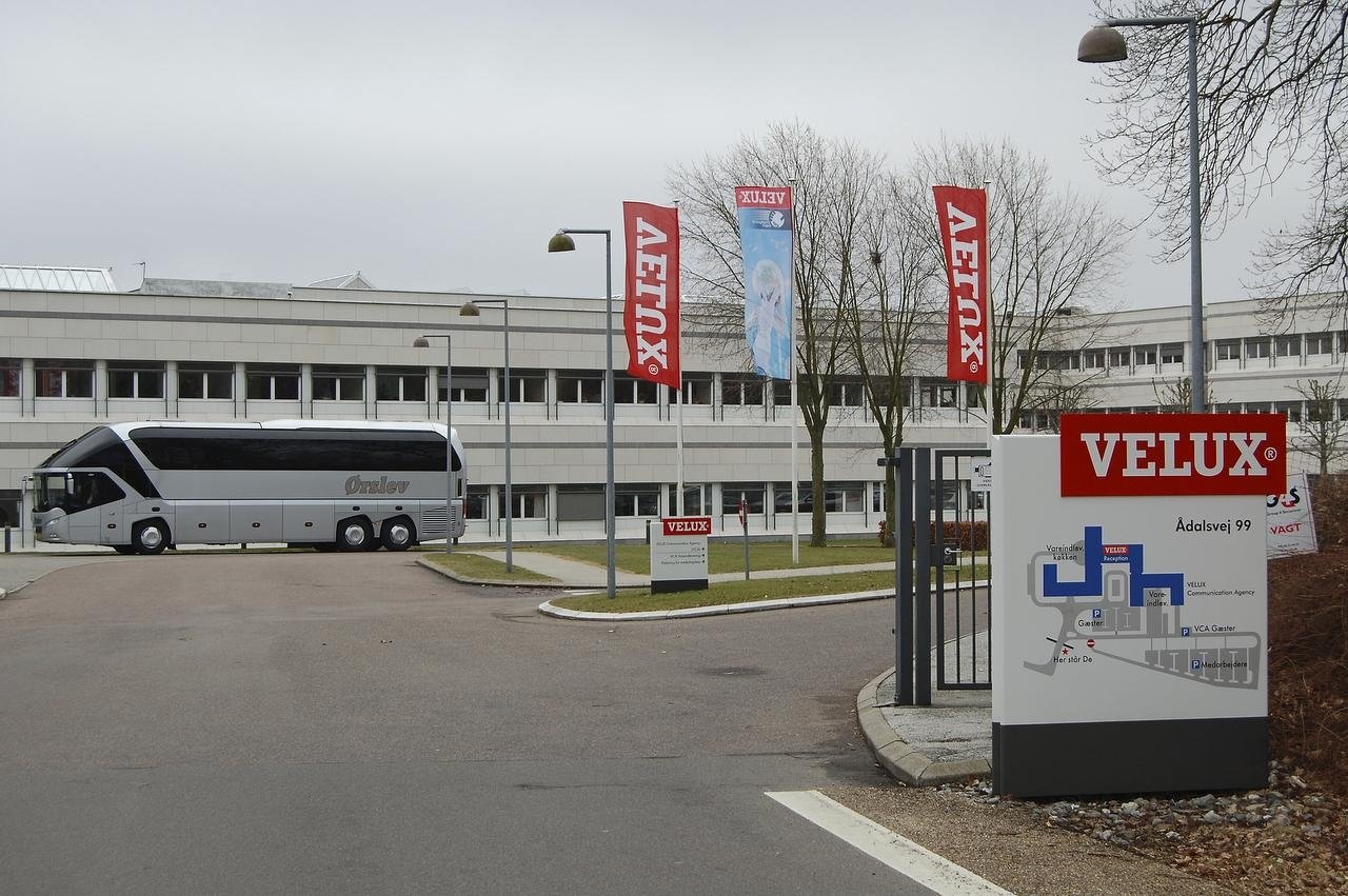 Velux i Hørsholm køber firmaet Vitral tilbage. Velux solgte ellers Vitral da det ikke var rentabelt