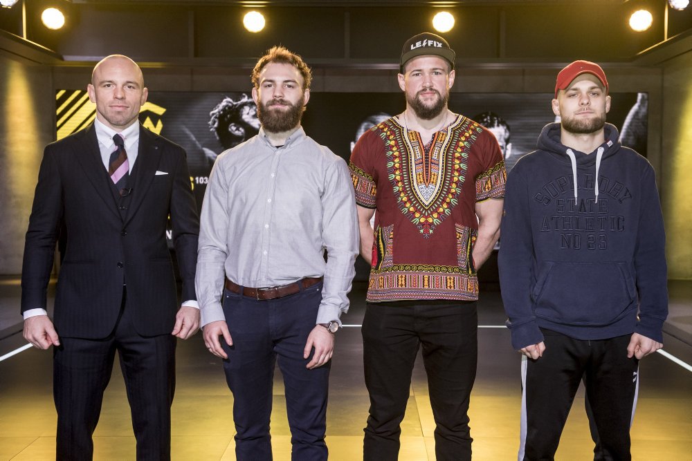 Danske MMA-fightere drømmer om at gøre karrieren til en levevej, men der skal vindes mange kampe, før der kan tjenes nok til de daglige udgifter.