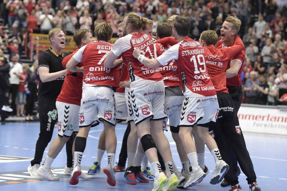 Aalborg Håndbold vandt søndag DM-guldet i håndbold med en sejr på 38-32 over GOG i den afgørende finalekamp.