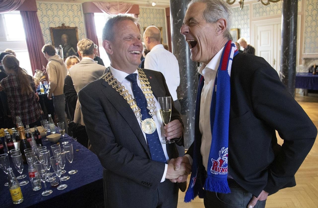 Torsdag blev guldvinderne fra Rungsted Seier Capital hyldet af borgmesteren på det gamle rådhus i Hørsholm
