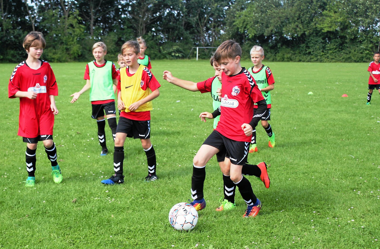 Episoden lørdag vil få konsekvenser for den voldelige fodboldfar. Billedet stammer fra en fodboldskole i Lejre i 2017.