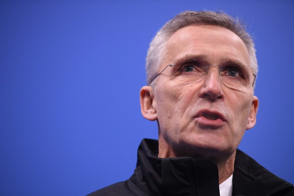 Jens Stoltenberg stoler på, at Nato-allierede finder løsning på blokale af forsvarsplan i Østeuropa.
