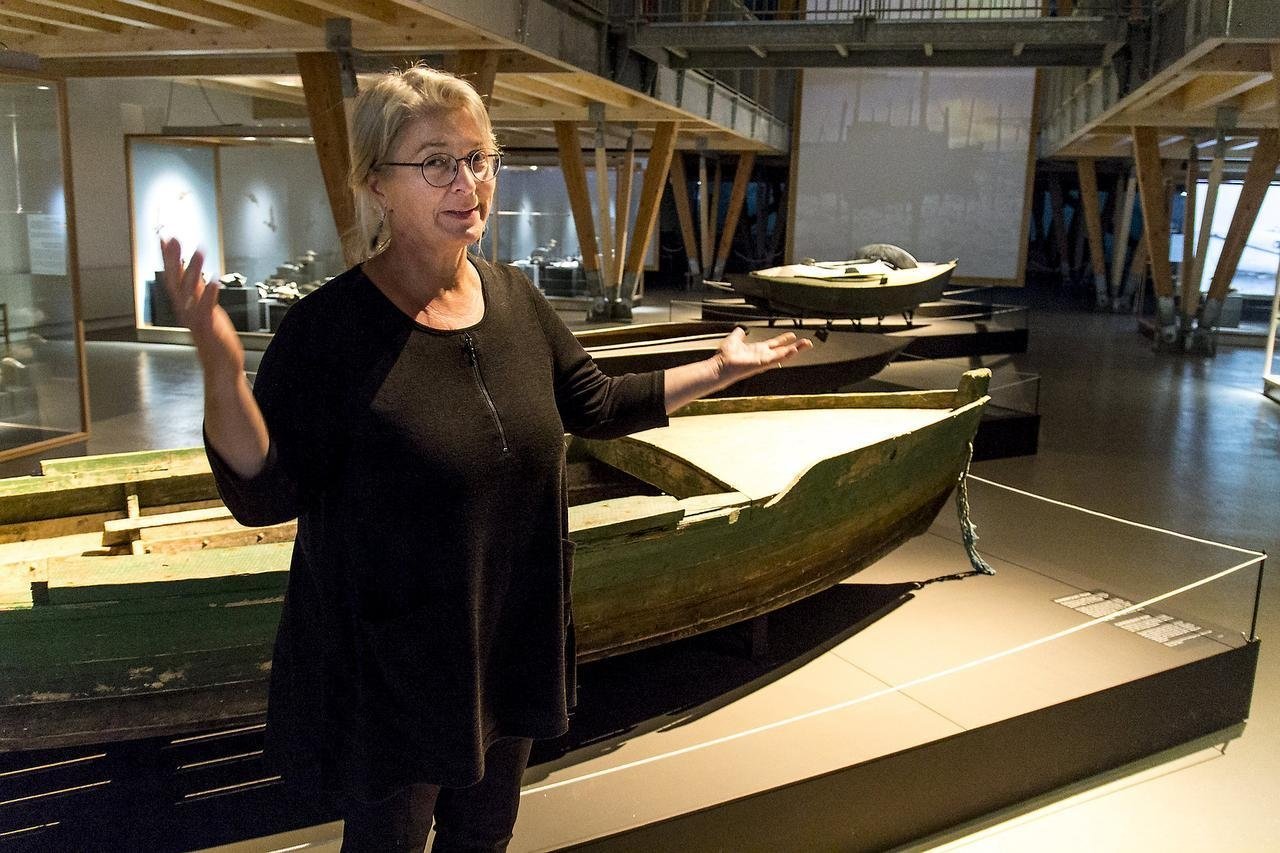 Efter den politiske tvangsflytning af Jagt- og Skovbrugsmuseet i 2016 ligger genstandene fra Hørsholm stadig gemt væk i et magasin ved Gammel Estrup. "Forargerligt," siger en museumsgæst. "Men det kommer frem i nye udstillinger," lover Anne Bjerrekær, direktør for Det Grønne Museum