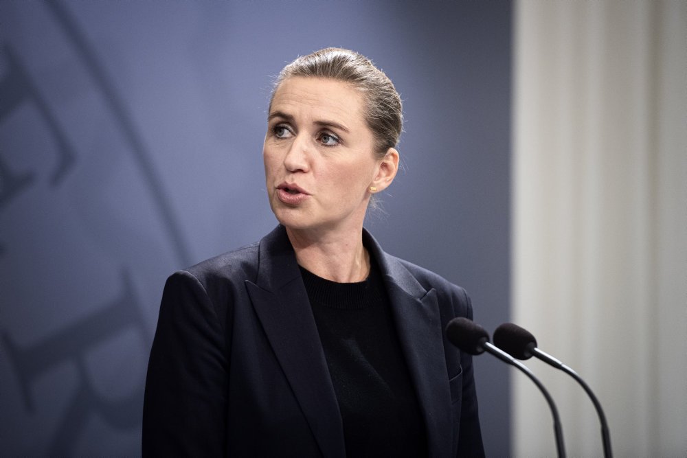 Politiets og andre myndigheders mulighed for at overvåge i det offentlige rum skal udvides ifølge Mette F.