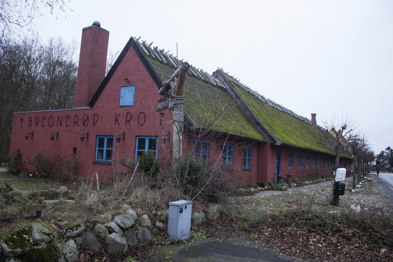 Bregnerød Kro skal bygges om til hotel med 54 værelser. Furesø Kommune arbejder på planer