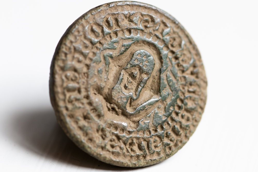 Amatørarkæologer og andre borgere indleverer hvert år tusindvis af danefæ, som Nationalmuseet betaler dem for.