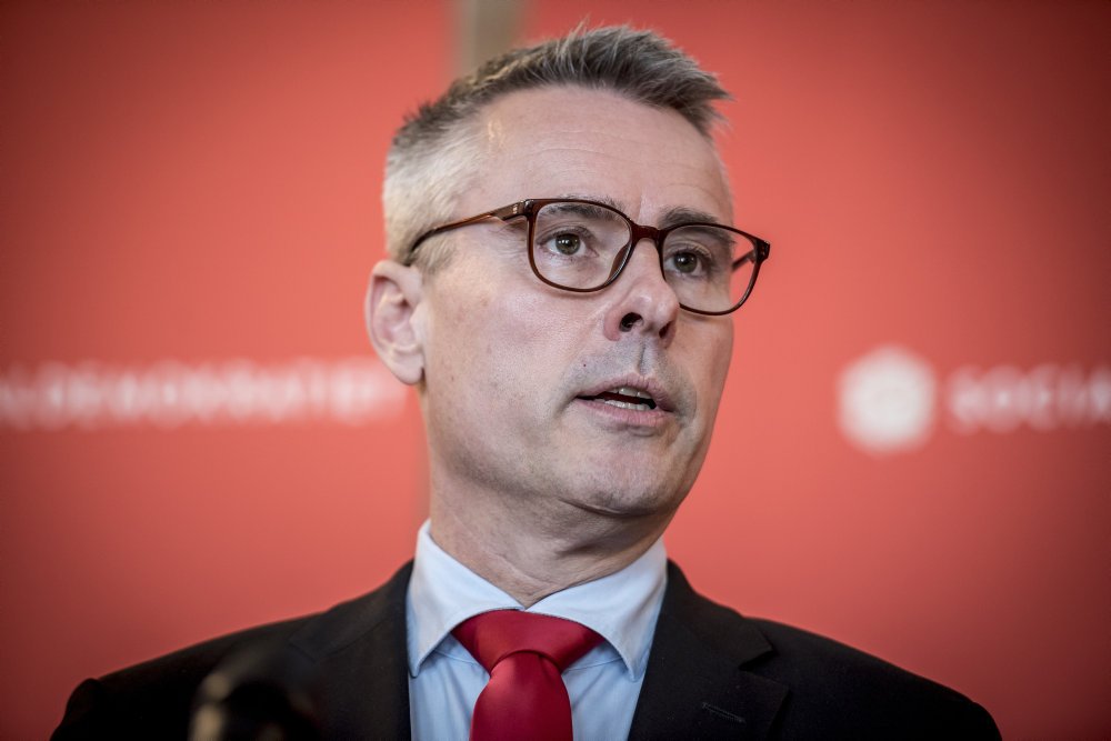 I det nye år skal det mangeårige folketingsmedlem Henrik Sass Larsen være direktør i brancheforeningen DVCA.
