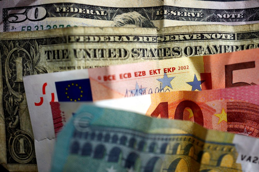 Flere banker tager ikke imod udenlandsk valuta, som kunder har i overskud. Danske Bank vil dog gerne veksle.