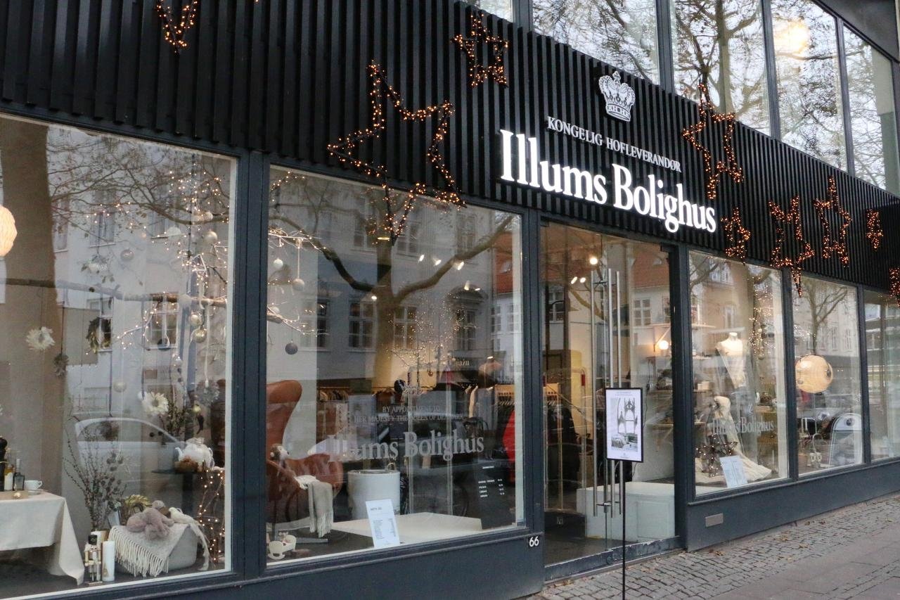 Man kan vinde gavekort, hvis man er med til at kåre det flottes julevindue i Kgs. Lyngby.