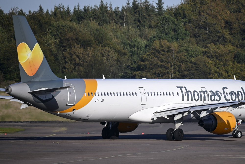 1400 passagerer til og fra Danmark bliver mandag påvirket af Thomas Cook-kollaps, siger pressechef for Spies.