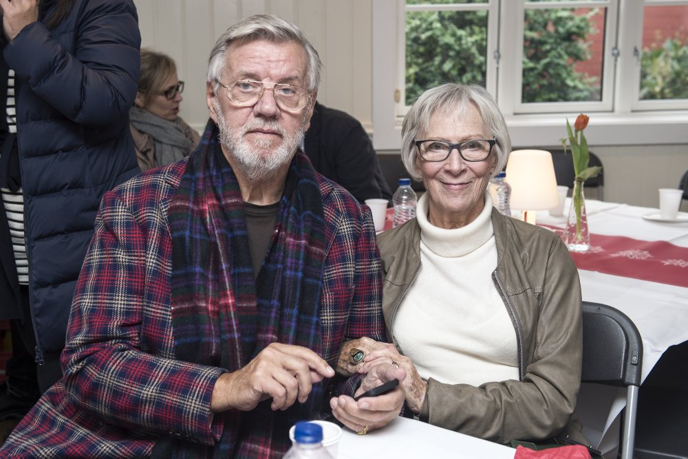 Lily Weiding har været begunstiget med store teaterroller. Sidste år mistede hun sin mand, skuespiller Morten Grunwald. Den 22. oktober fylder hun 95 år.