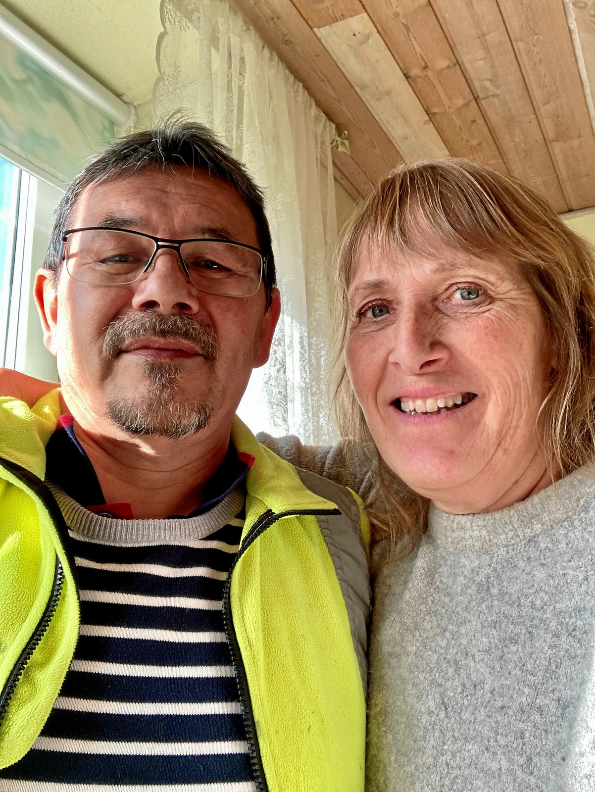 Den 55-årige Torben Nielsen fra Sabro ved Aarhus blev snydt, da han i fjor indvilligede i at fragte frugt fra Sydspanien til Danmark for en Slagelse-vognmand. Han afsoner nu dom på seks års fængsel og fik mandag lov at komme på ledsaget udgang.