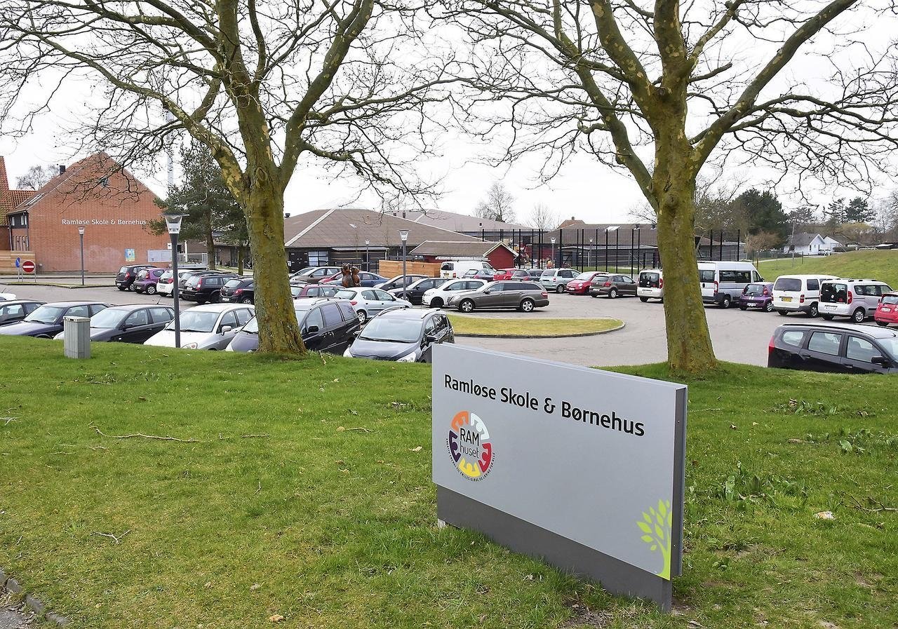 Efter to års forsøgsperiode bliver Ramløse Skole nu selvstændig skole. Det vækker glæde i Ramløse