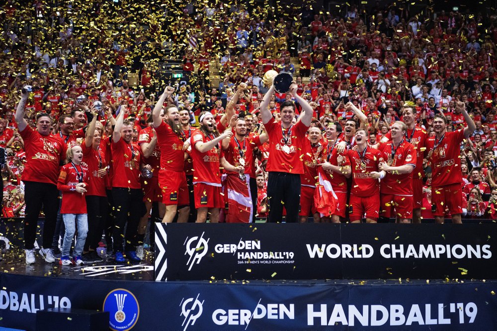 Dansk Håndbold Forbund (DHF) ønsker ikke at fortælle, hvad søndagens VM-guldtriumf giver i bonus til holdet.
