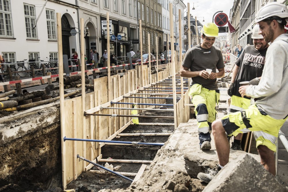 Hvis olie- og naturgasfyr udskiftes, kan CO2-udledning mindskes, viser analyse. Dansk Byggeri ønsker tvang.