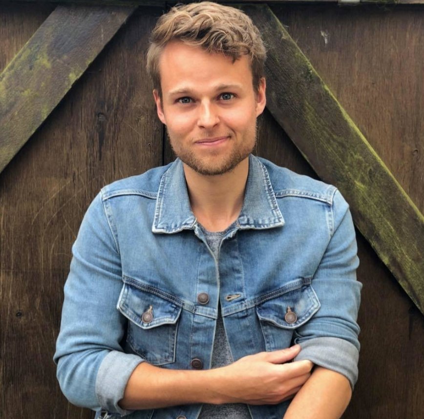 Andreas Langvad spiller på Posen lørdag eftermiddag