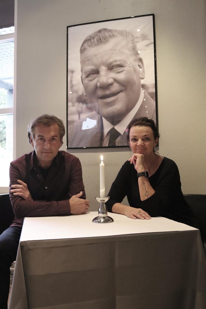 Pusle Helmuth har åbnet Restaurant Helmuth på Hellerup Parkhotel som en hyldest til sine stridende aner, der trods alt kun var mennesker
