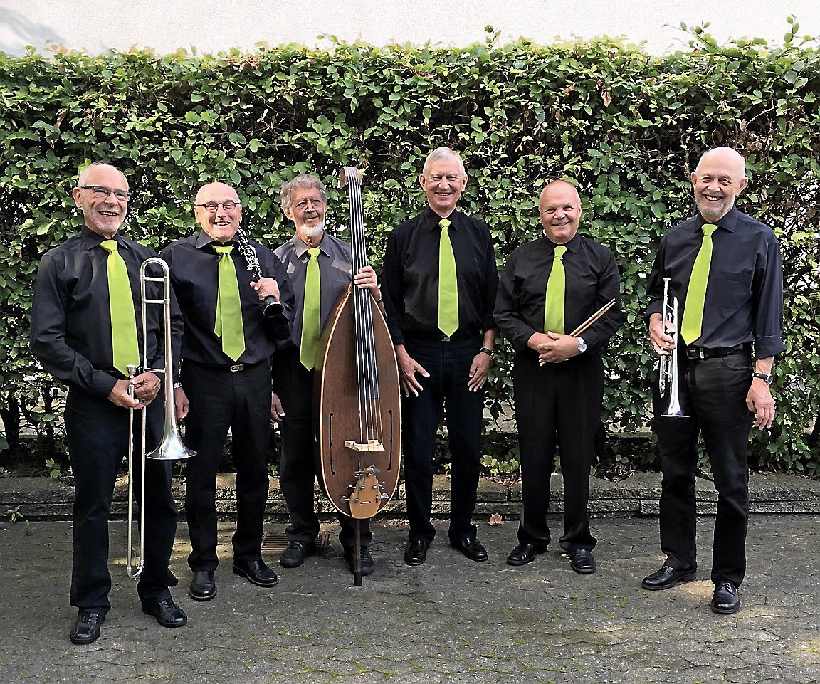 Bandet "Savoy Jazz Men", der spiller glad og svingende jazz i typisk New Orleans-stil, optræder i Stenløse.