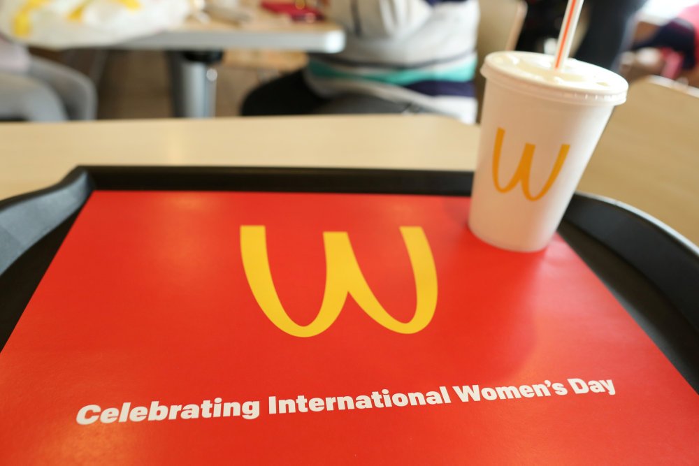 McDonald's i Danmark skal udvides markant over de næste par år. 20 nye restauranter vil komme til.