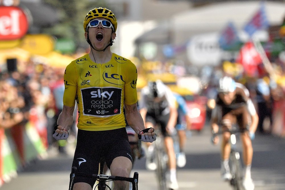 Afslutningen på Alpe d'Huez bød på en mindeværdig etape i Tour de France, hvor Geraint Thomas var stærkest.
