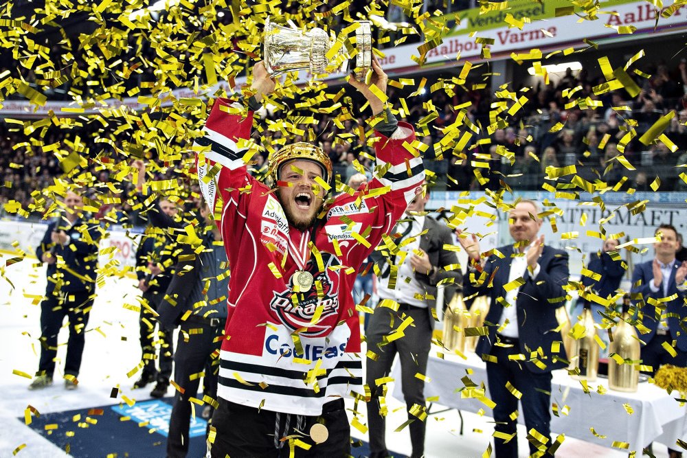 De danske ishockeymestres direktør ser frem mod en sæson, der er anderledes end vanligt for Aalborg Pirates.