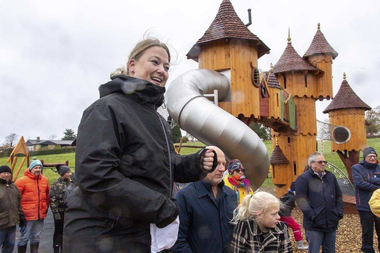 Efter fem års ventetid har Hørsholms fået en ny stor legeplads at boltre sig på