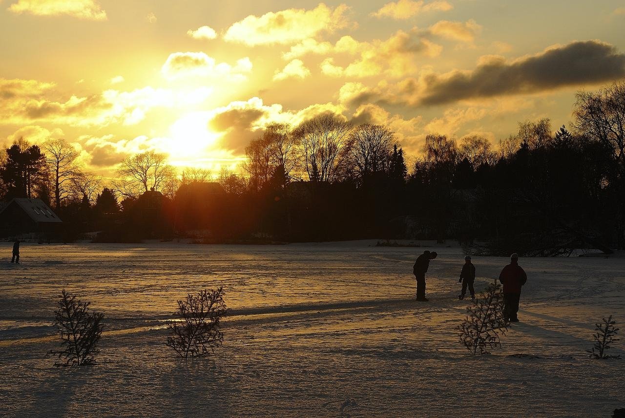 Vintertiden nærmer sig, og kommunen ser lige nu på, om muligheden for at skøjte på søerne kan udvides