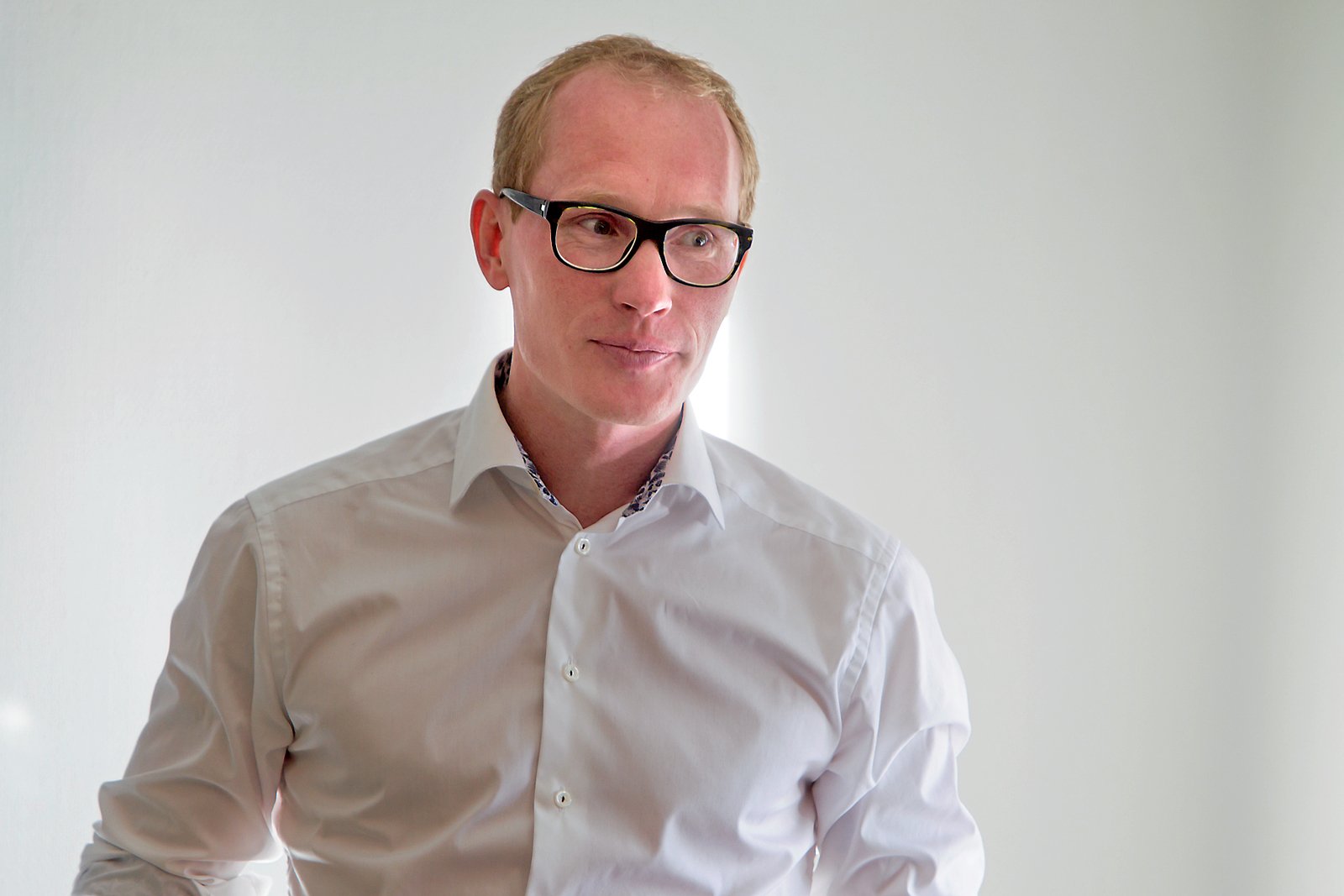 Henrik Hvidesten har altid været medlem af Venstre - nu er det slut.
