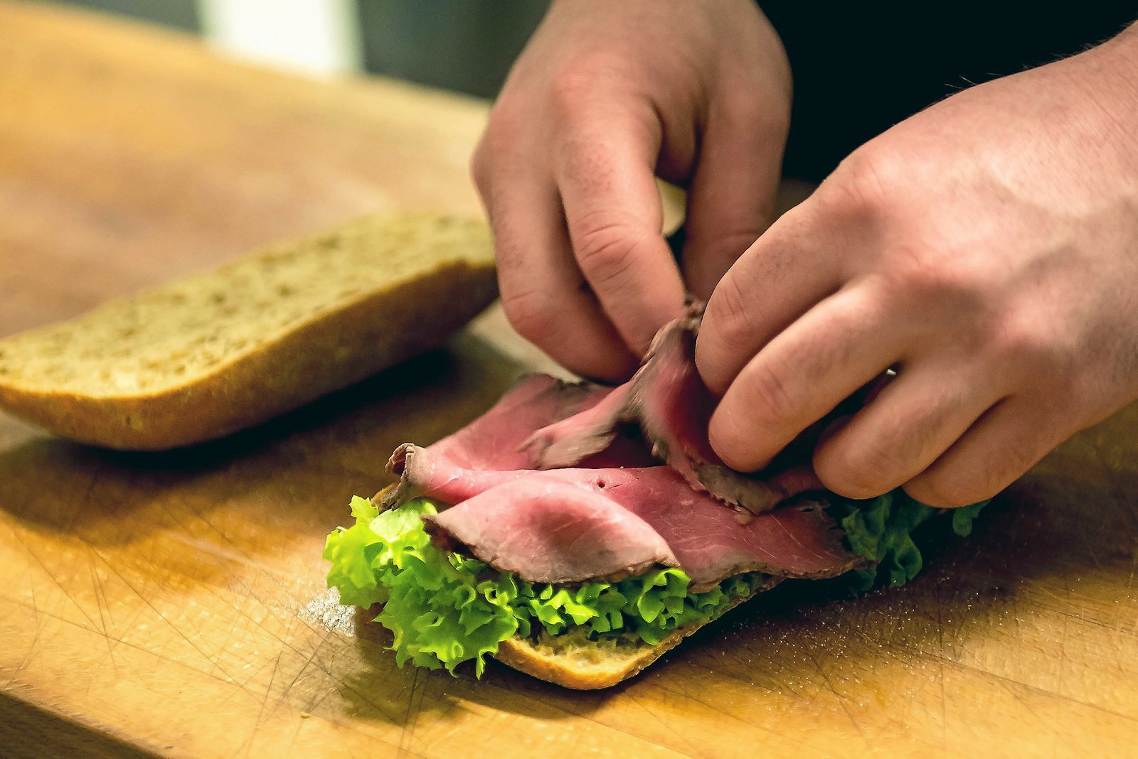 Om der bliver serveret sandwiches, pizza eller noget helt tredje, skal der nu ses på.