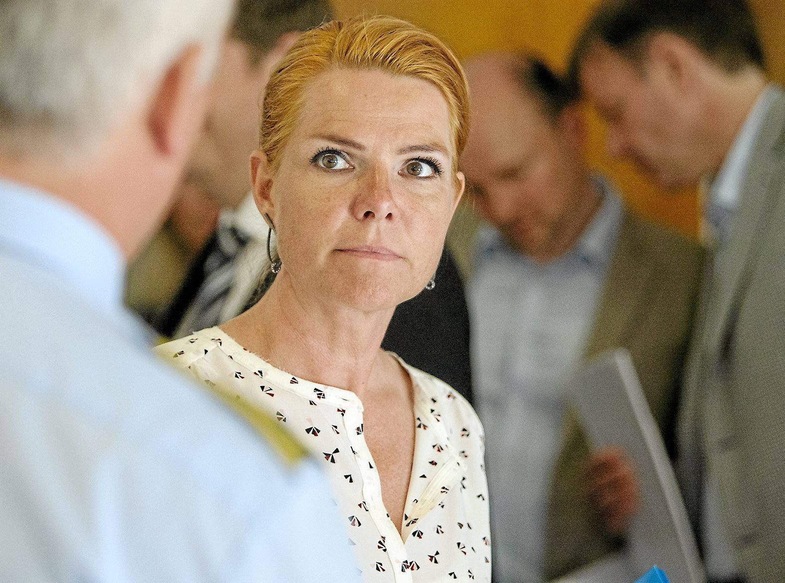 Forargelsen over Inger Støjbergs fejringskage af udlændingestramning nummer 50 har startet en indsamling.