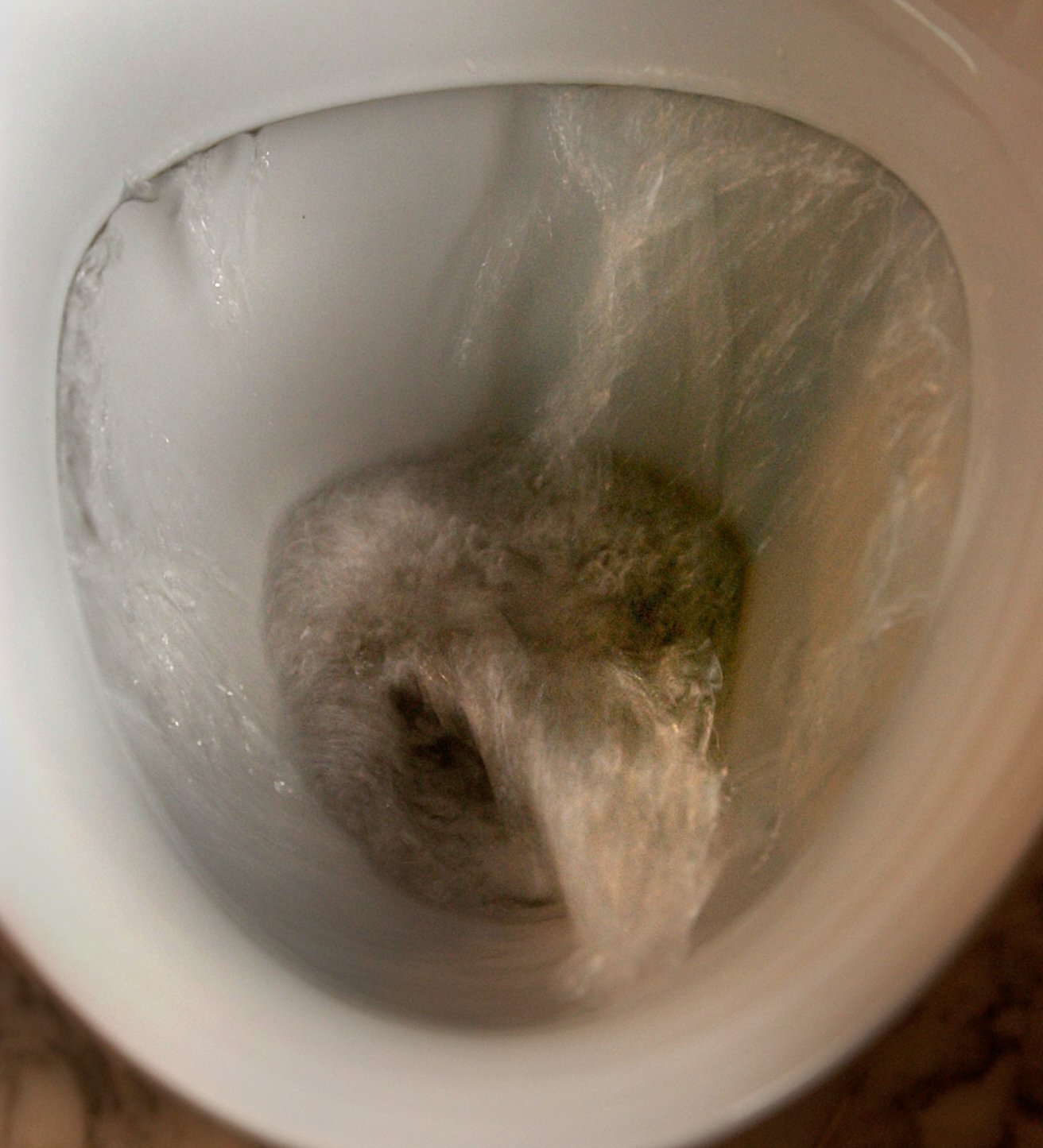 Forbrugerne kommer til at betale for opsplitningen af Holbæk Kommunes forsyningsvirksomhed (vand, spildevand, varme og affald) i fem selvstændige selskaber.