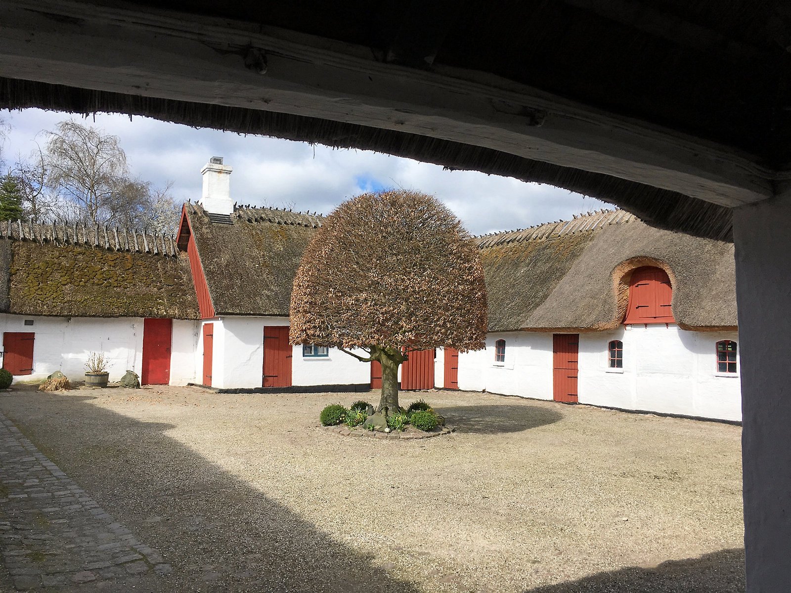 Flertal vil ikke bruge penge på at registrere bevaringsværdige boliger på landet.