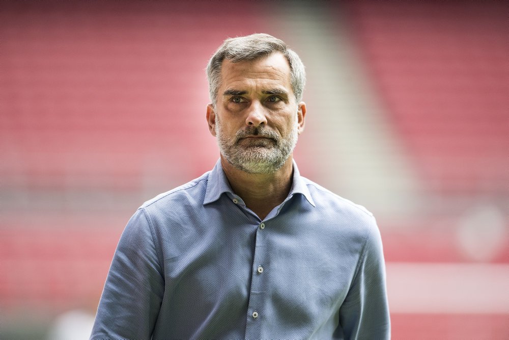 Anders Hørsholt tager kraftig afstand fra urolighederne i FC Københavns fanafsnit på Brøndby Stadion.