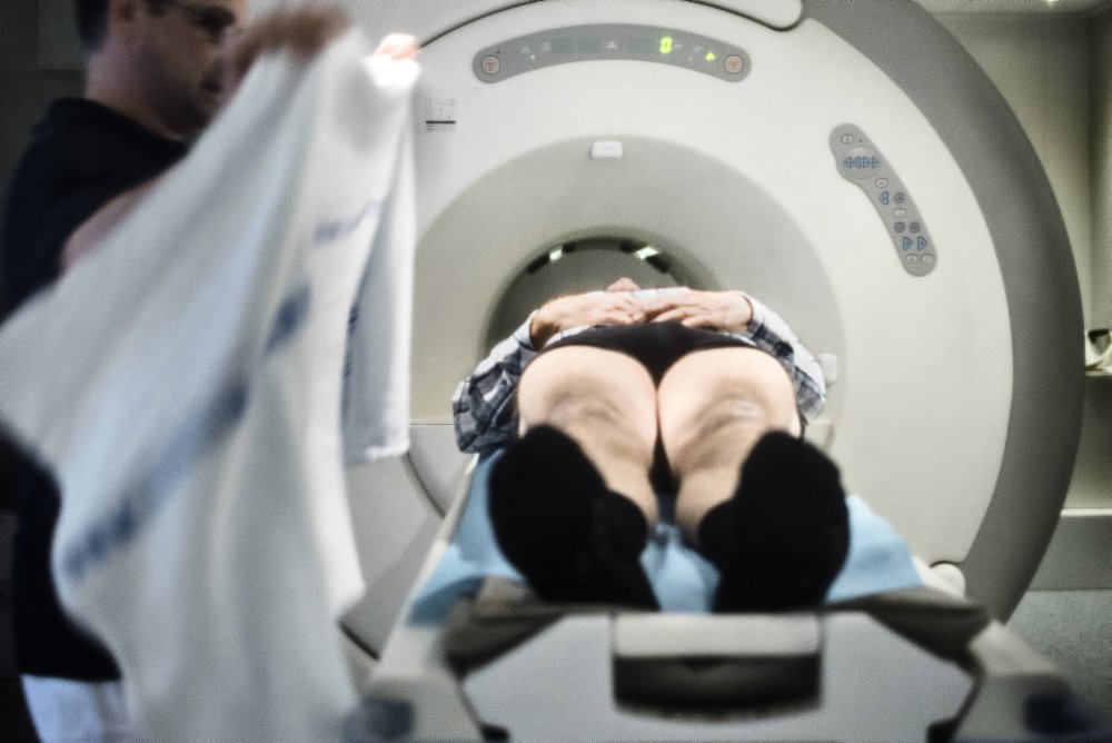 Knap 1,9 millioner danskere har nu en privat forsikring, som hjælper dem, hvor det offentlige system ikke kan.