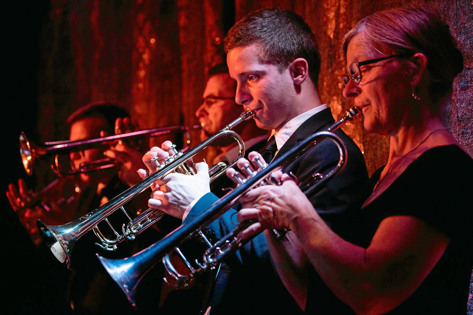 Finn Reiners 20-mand store bigband spiller op med nye funky numre.