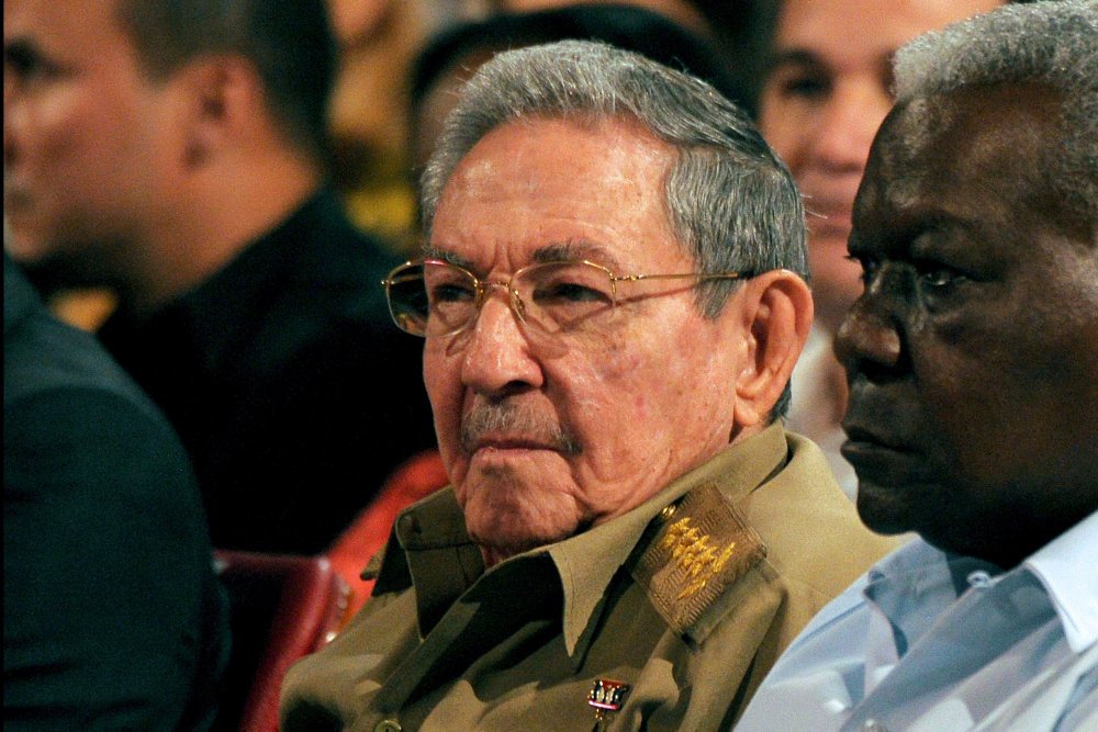 Det er nu besluttet, at præsidentvalg i Cuba skal finde sted den 19. april. Derefter træder Castro tilbage.