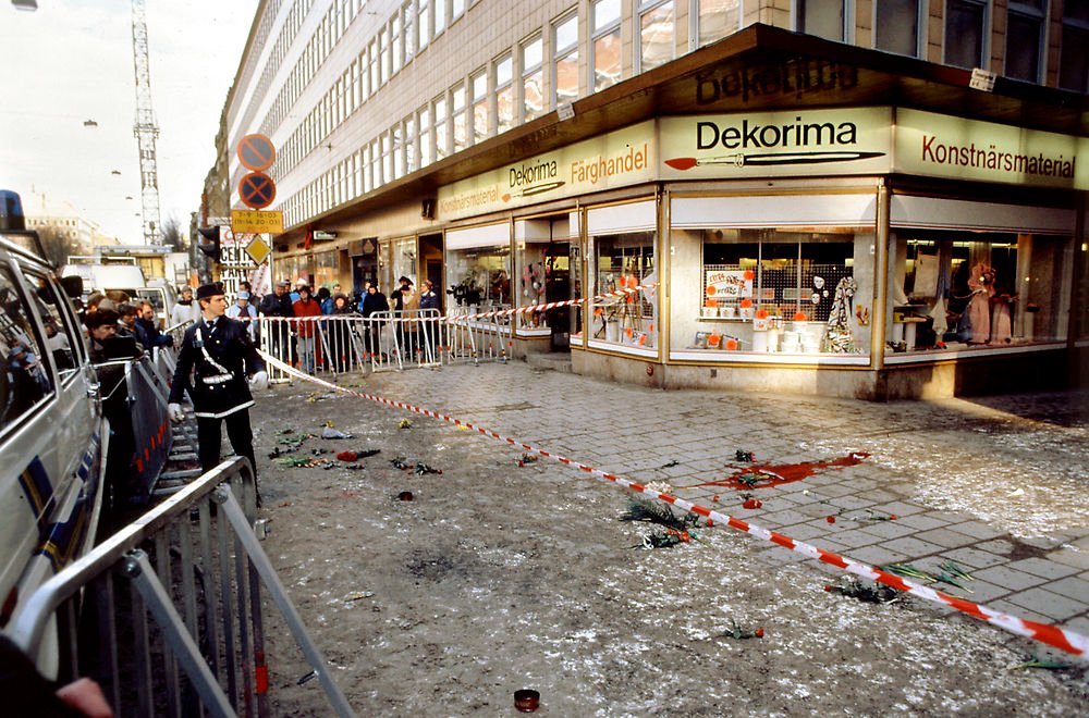 Tidligere svensk statssekretær peger på Christer Pettersson som Palmes drabsmand og fremlægger nye detaljer.