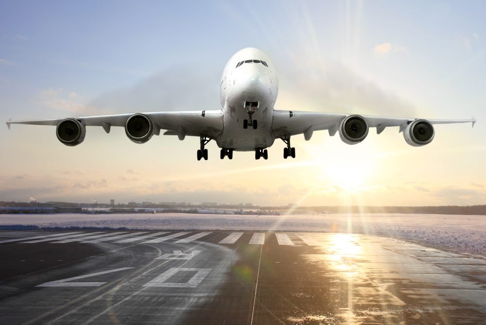 En fransk arbejdsnedlæggelse kan få konsekvenser for danske flyrejsende. SAS har aflyst to fly.