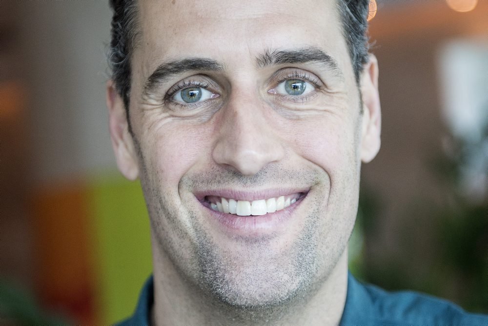 Lars Krogh Jeppesen fortsætter som assistent under Lars Frederiksen for Team Esbjergs danske mesterhold.