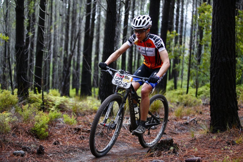 Annika Langvad er ny verdensmester i mountainbike på den olympiske distance. Triumfen kom i hus i Nove Mesto.