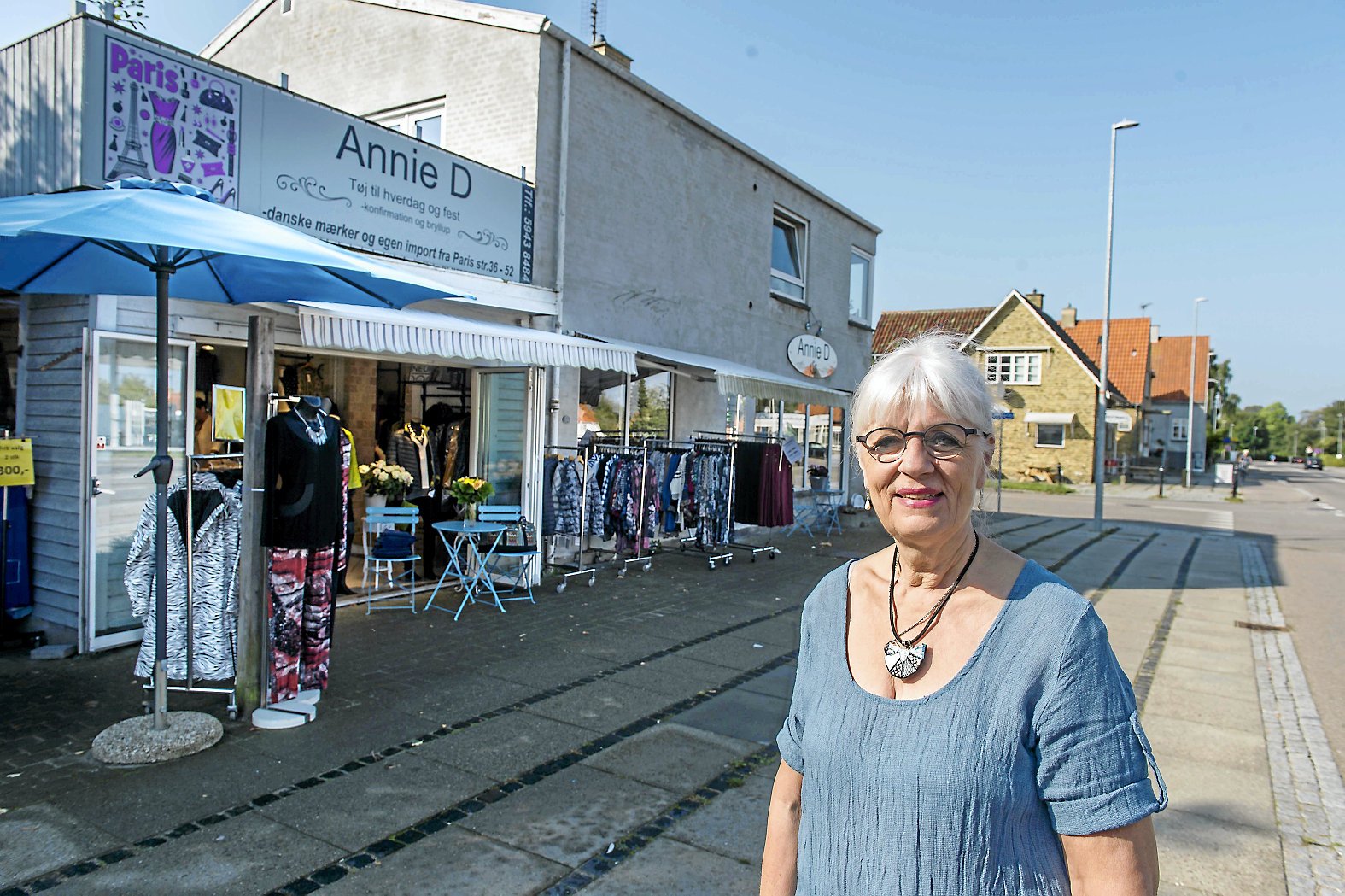 Annie Dyrberg drev i mange år to forskellige erhverv fra den samme adresse. Nu er hun død.