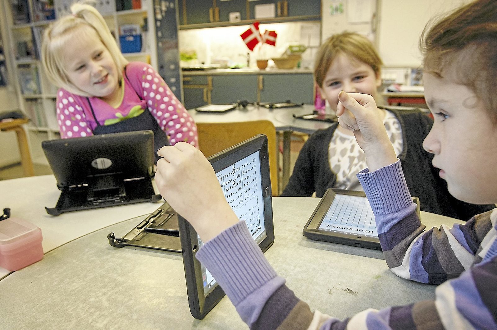 Partierne er enige om ikke lave besparelser på skolerne. Men bliver det muligt at styrke skolen, som de også var meget enige om i valgkampen?