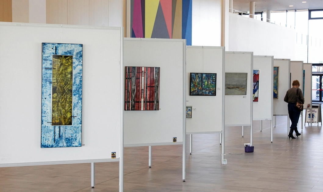 Rådhus fyldt med kunst – Sjællandske Nyheder