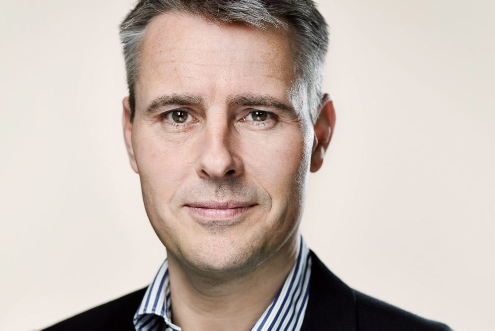 Socialdemokraterne laver udskiftning blandt statsrevisorerne. Henrik Sass Larsen bliver ny statsrevisor.