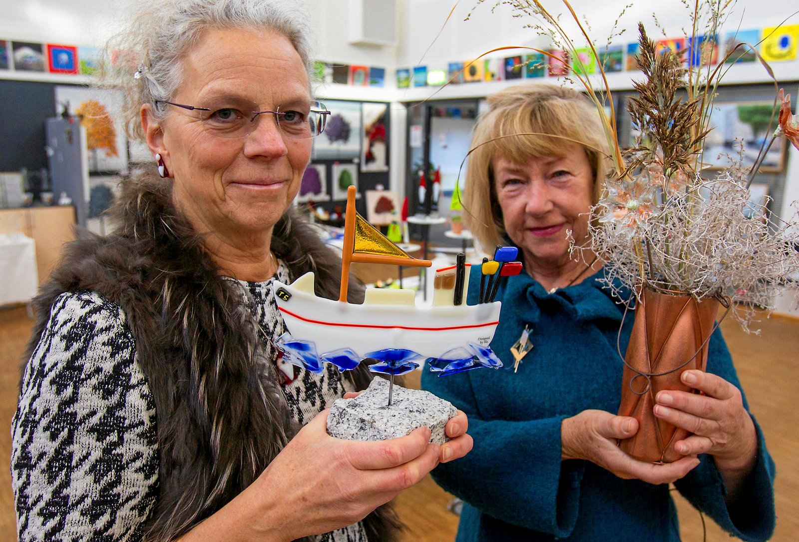 Illa Jepsen og Ulla Bjerring er blandt de lokale kunstnere, som udstiller i forbindelse med Kunstnerkælderens efterårsudstilling.
