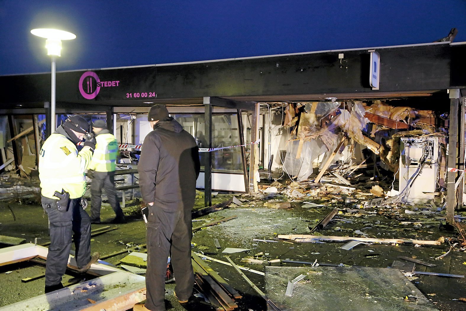Midt om natten for 11 år siden blev Nordeas filial i Osted ramt af en kraftig eksplosion.